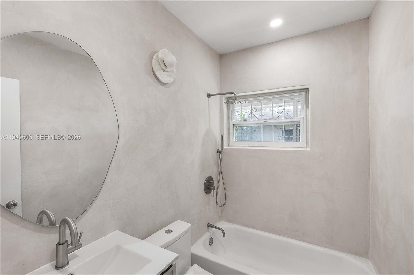 8031 NW 12th Ct, Miami FL 33147 — 14