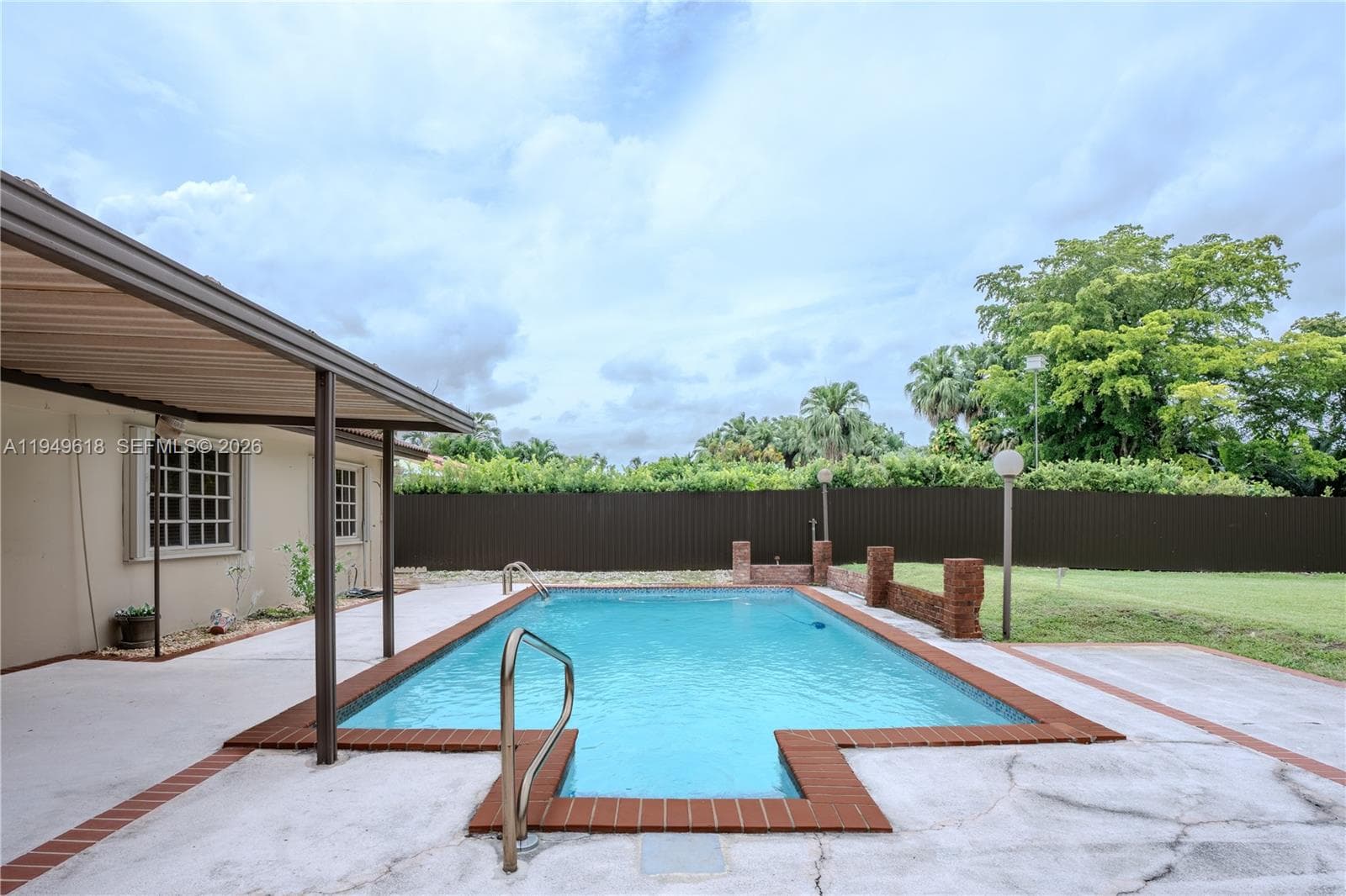 2431 SW 124 AVE, Miami FL 33175 — 15