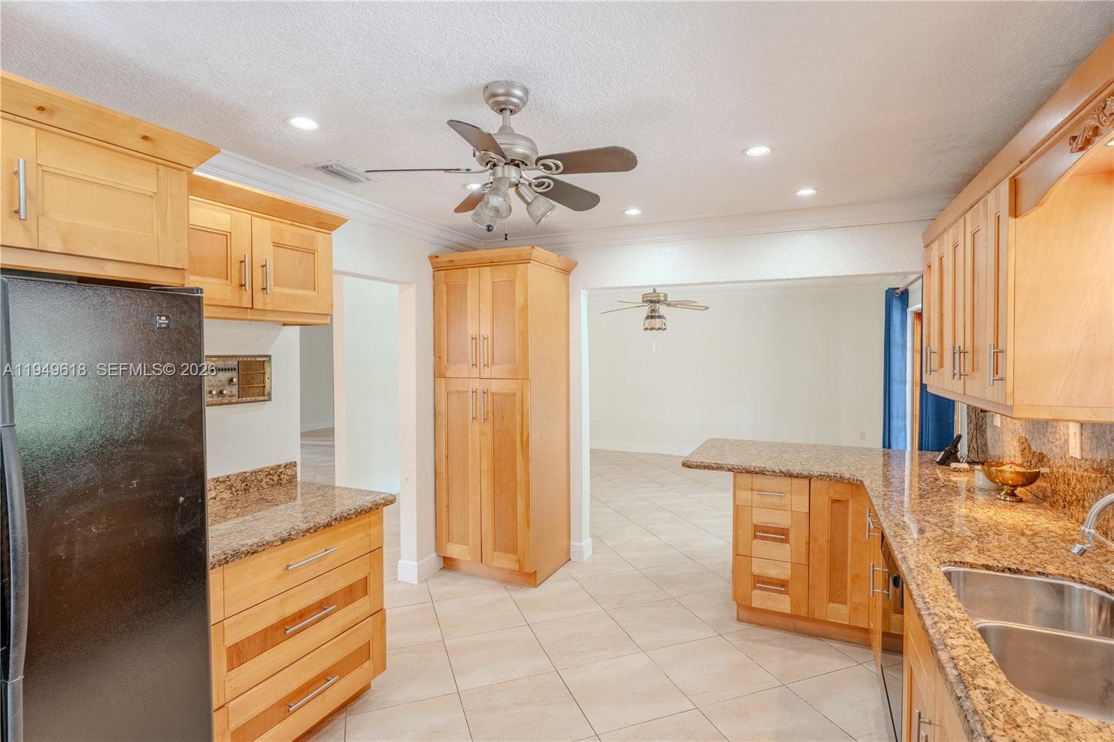 2431 SW 124 AVE, Miami FL 33175 — 4
