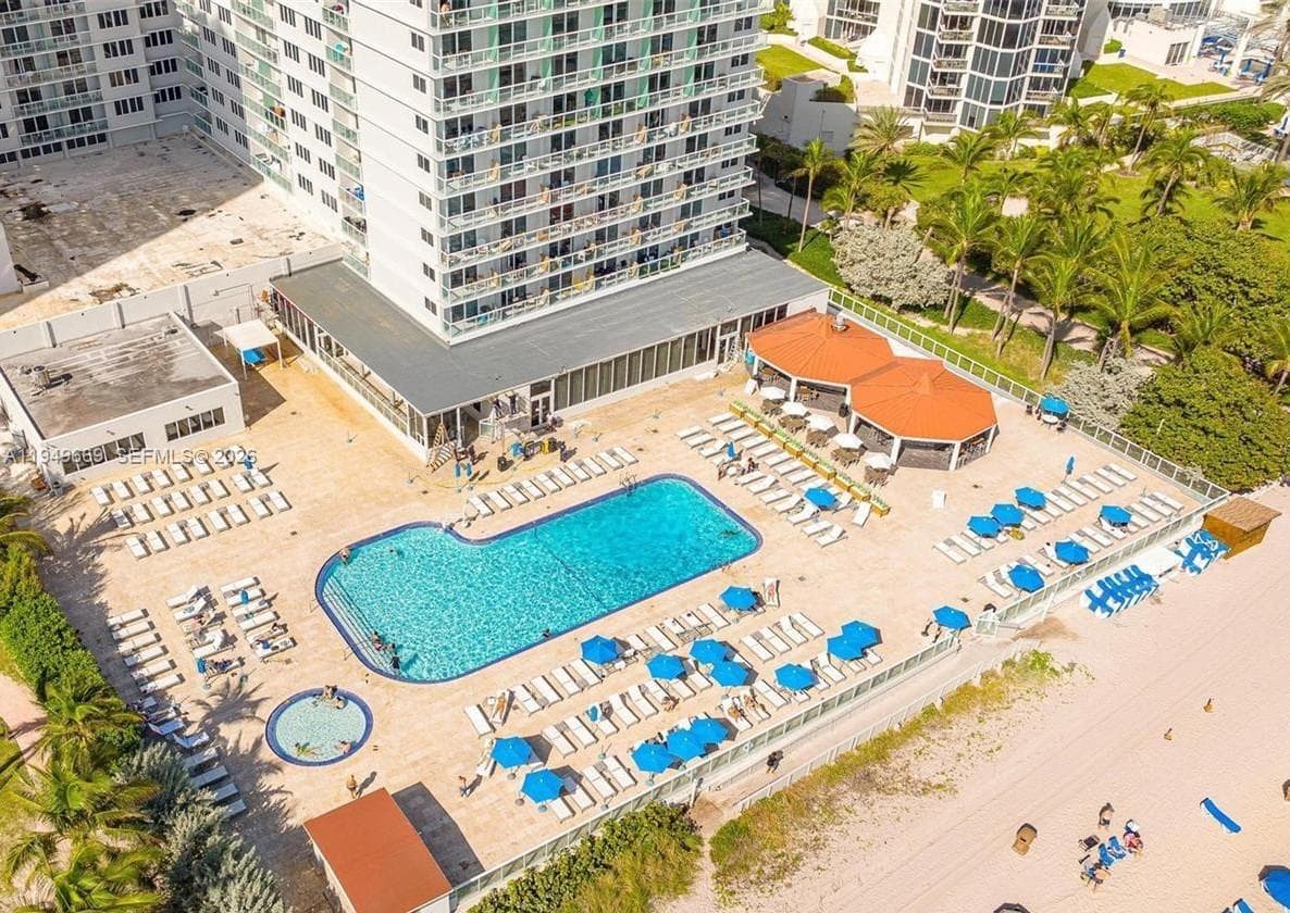 19201 Collins Ave # 823, Sunny Isles Beach FL 33160 — 18
