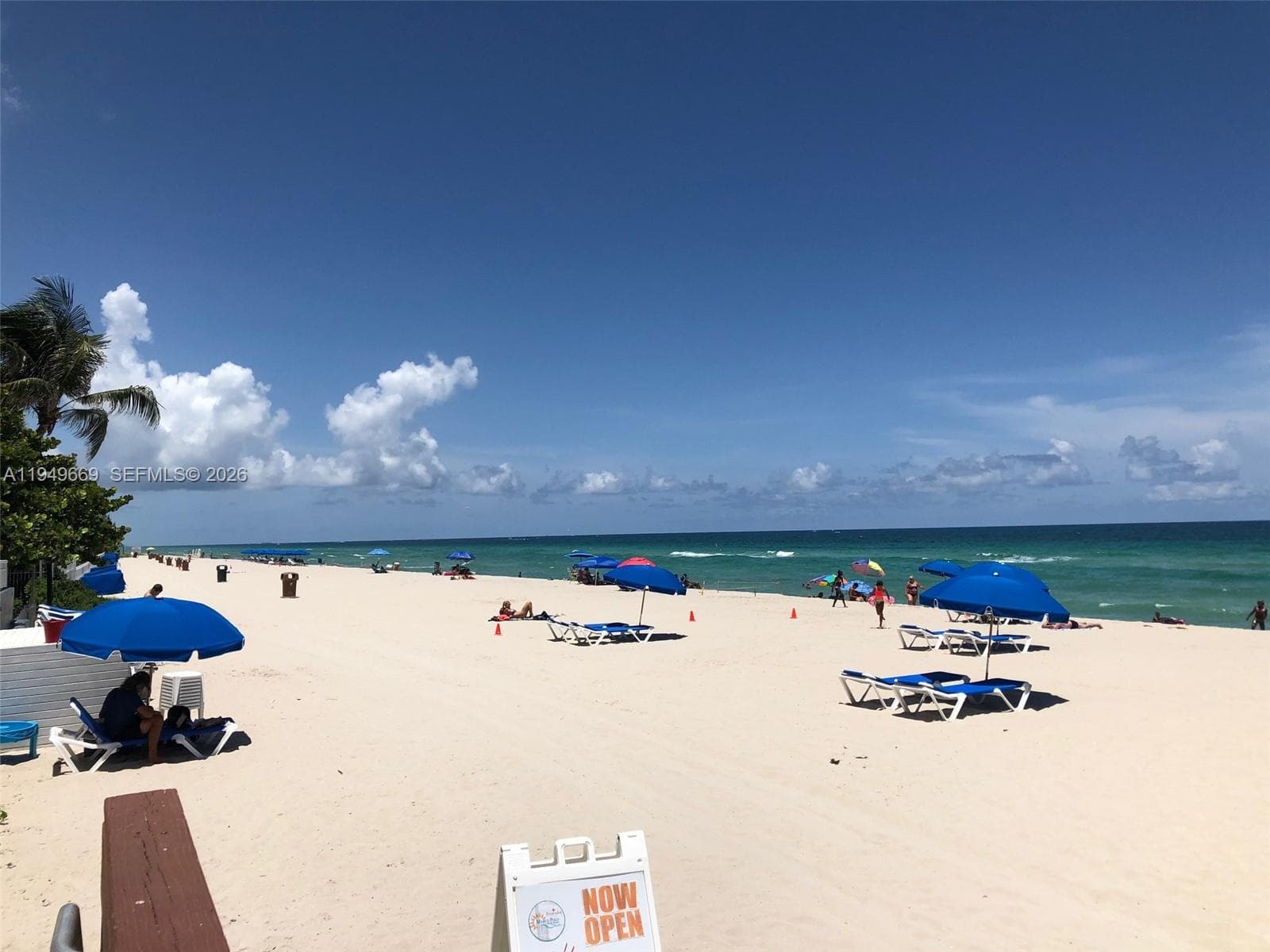 19201 Collins Ave # 823, Sunny Isles Beach FL 33160 — 21