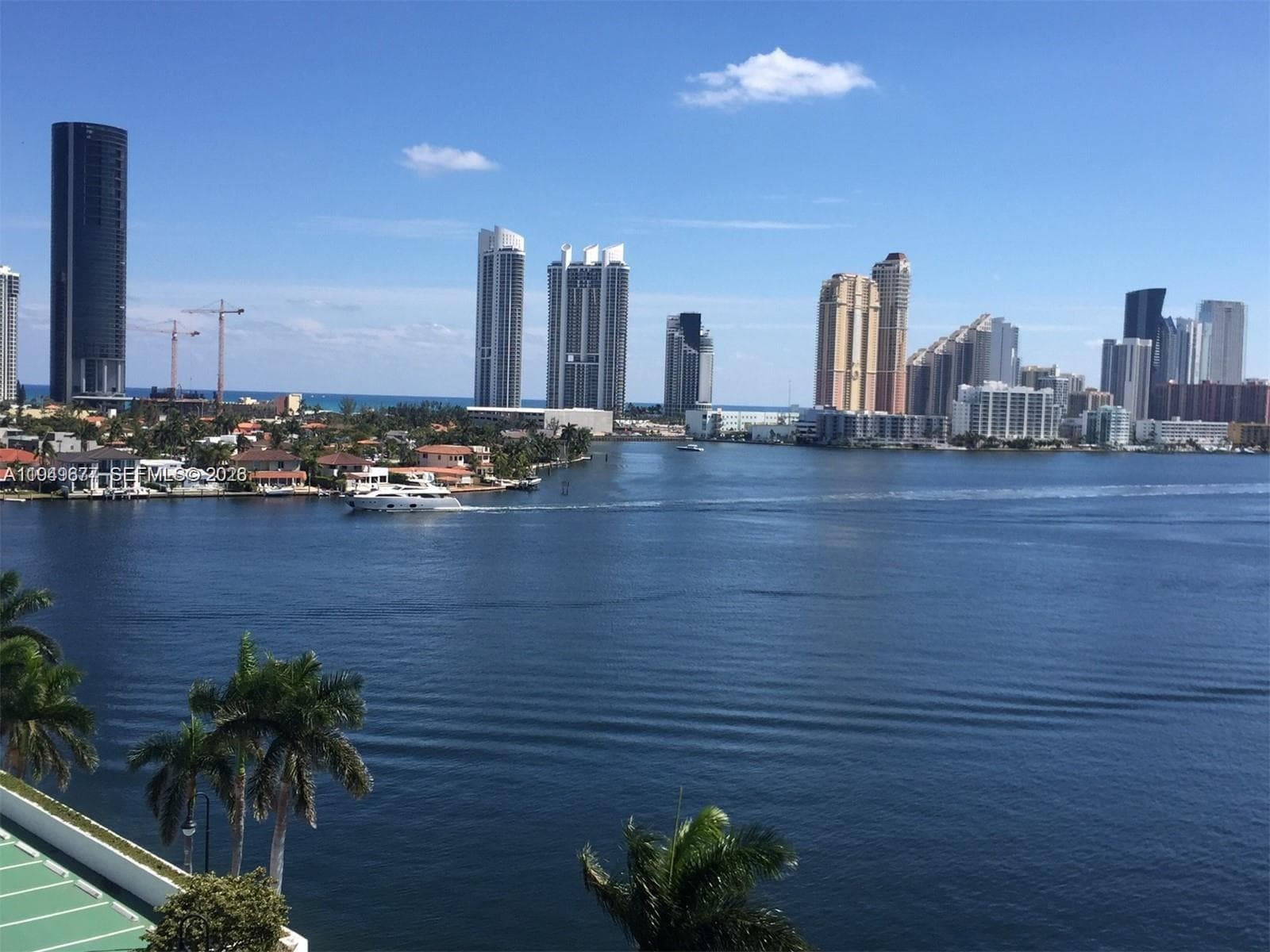3600 Mystic Pointe Dr # 1017, Aventura FL 33180 — 17