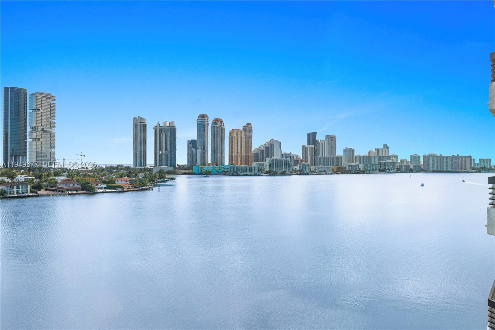 3600 Mystic Pointe Dr # 1017, Aventura FL 33180 — 1