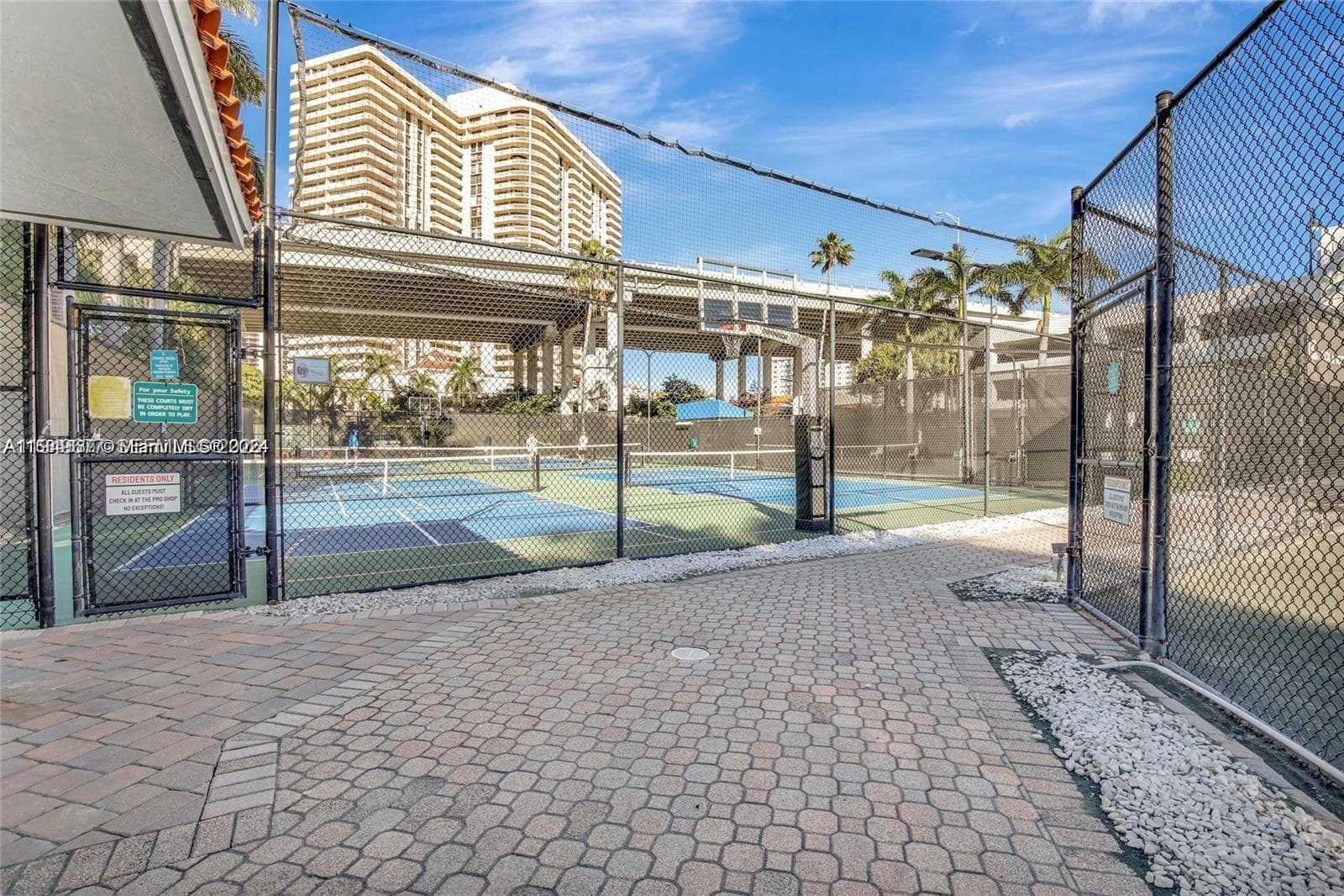 3600 Mystic Pointe Dr # 1017, Aventura FL 33180 — 30