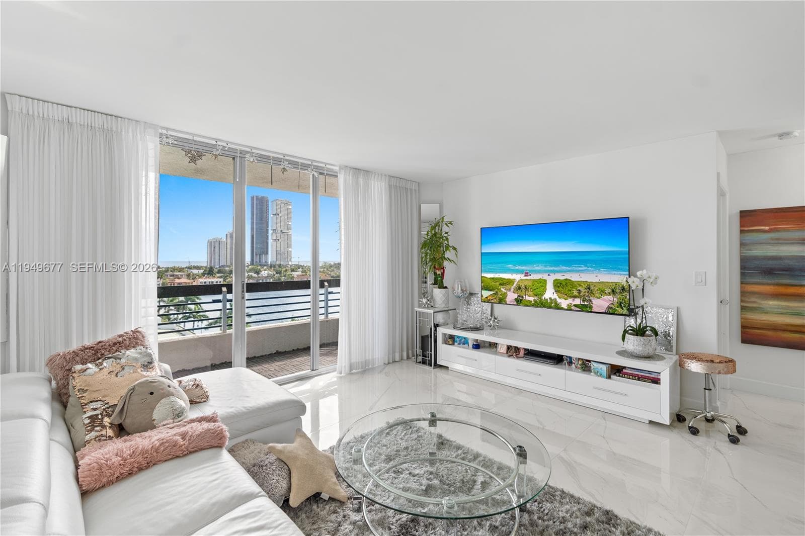 3600 Mystic Pointe Dr # 1017, Aventura FL 33180 — 18