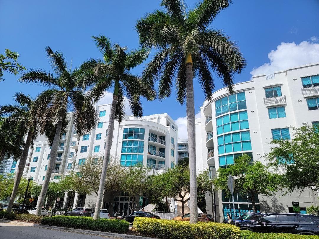 110 Washington Ave # 2310, Miami Beach FL 33139 — 1