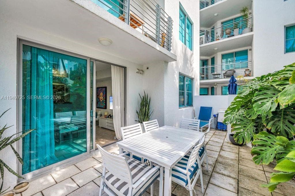 110 Washington Ave # 2310, Miami Beach FL 33139 — 11