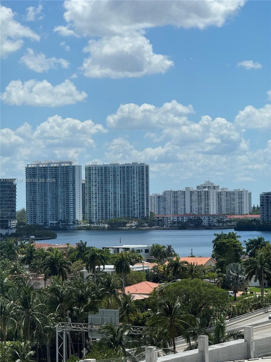 19201 Collins Ave # 831, Sunny Isles Beach FL 33160 — 2