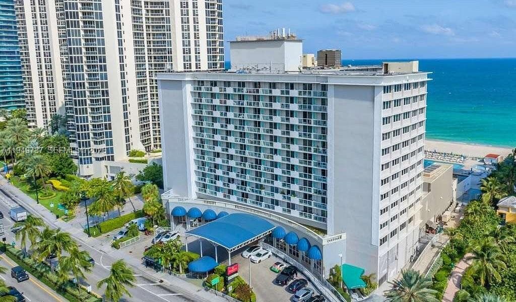 19201 Collins Ave # 831, Sunny Isles Beach FL 33160 — 12