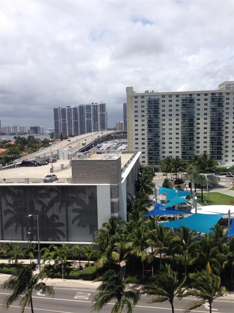 19201 Collins Ave # 831, Sunny Isles Beach FL 33160 — 3