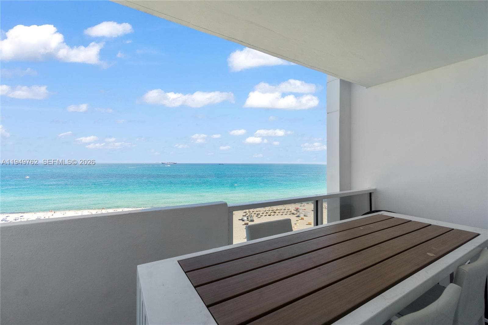 100 Lincoln Rd # 1447, Miami Beach FL 33139 — 24