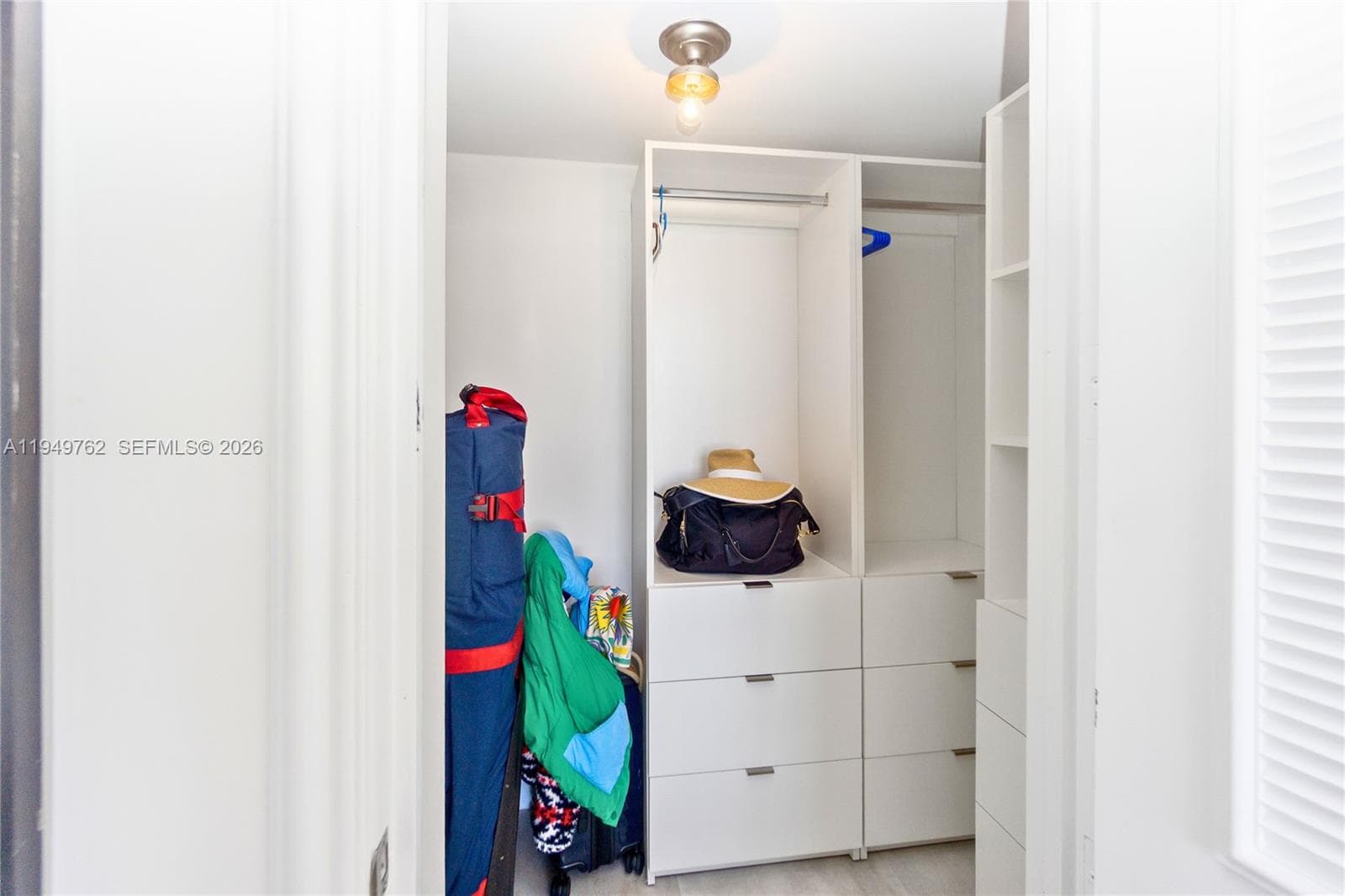 100 Lincoln Rd # 1447, Miami Beach FL 33139 — 14