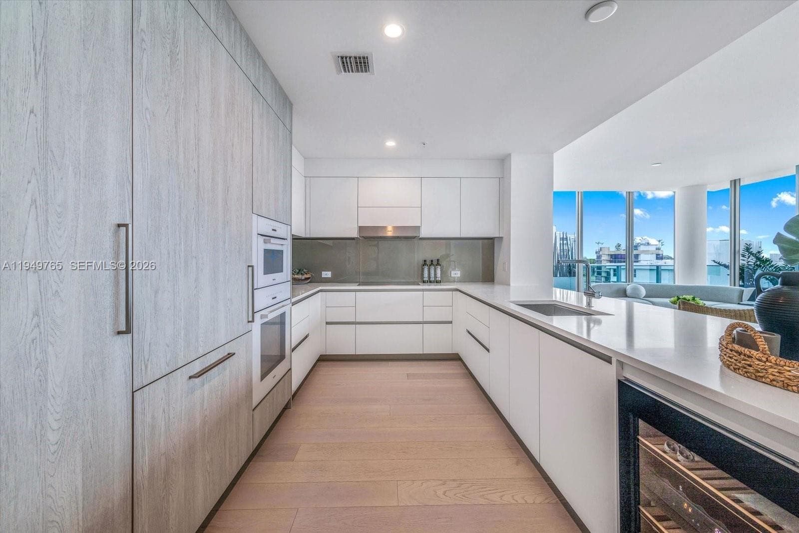 9201 E Bay Harbor Dr, Bay Harbor Islands FL 33154 — 12