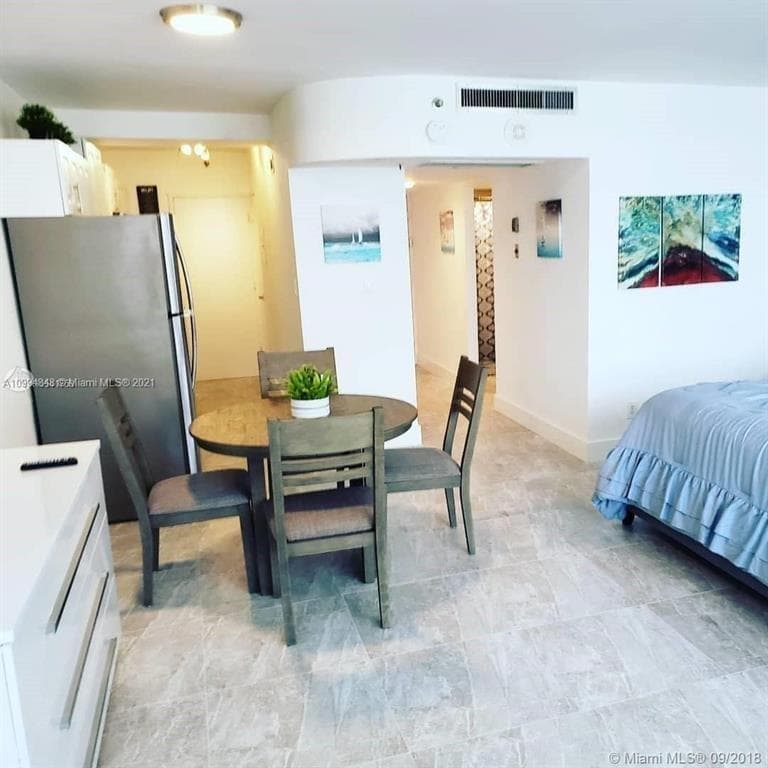 100 Lincoln Road # 707, Miami Beach FL 33139 — 4