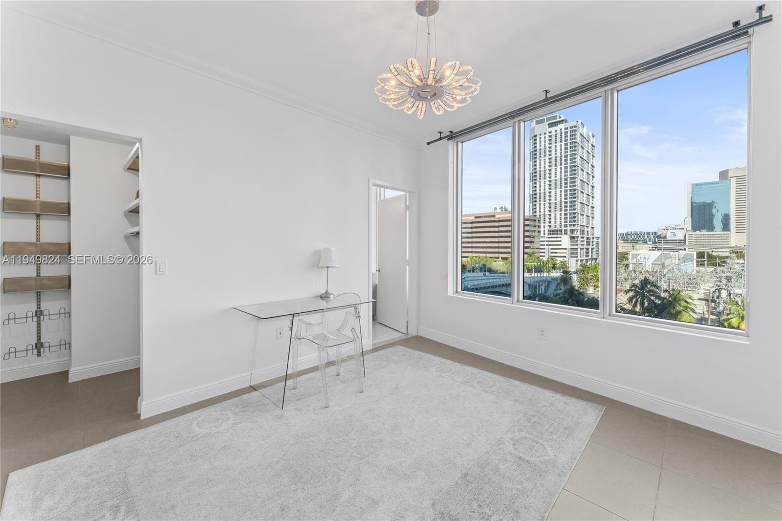 185 SW 7th St # 603, Miami FL 33130 — 16