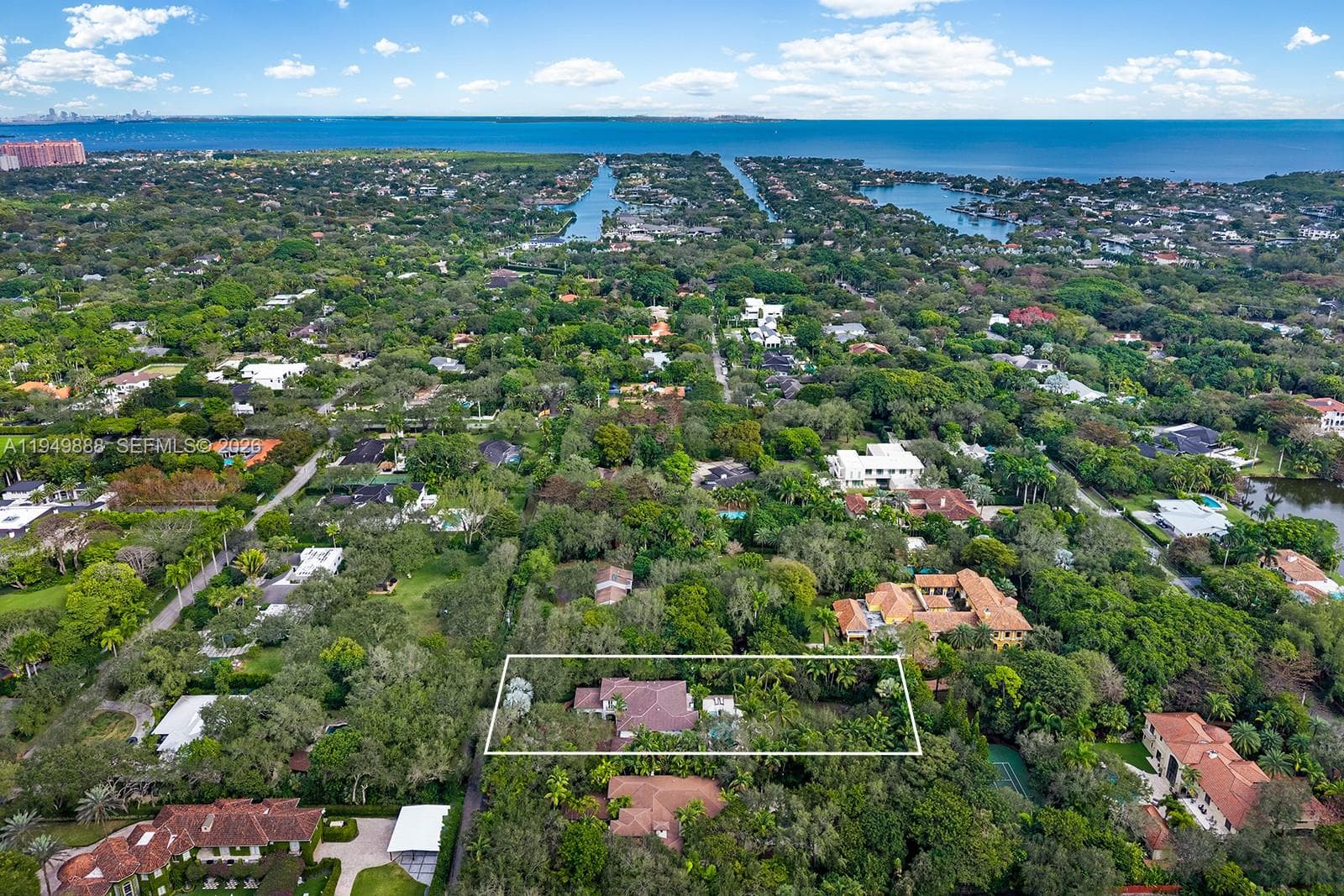 5002 SW 86th St, Miami FL 33143 — 32