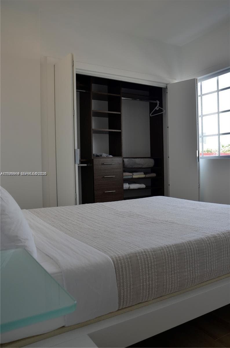 700 16th St # 201, Miami Beach FL 33139 — 19