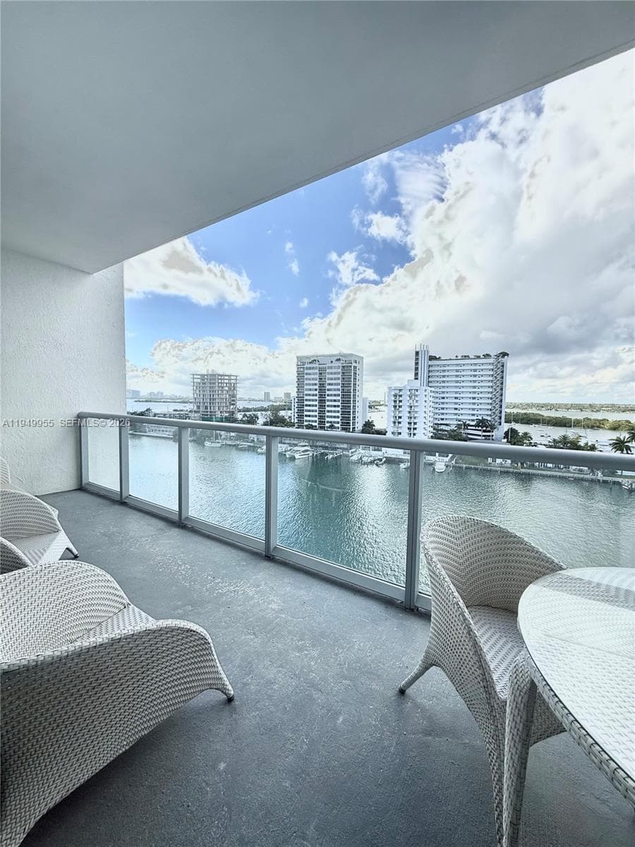 7928 East Dr # 905, North Bay Village FL 33141 — 1