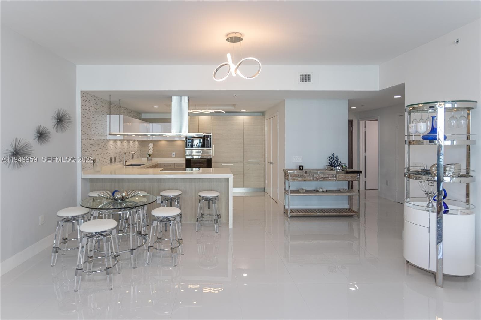 17111 Biscayne Blvd # 505, North Miami Beach FL 33160 — 22