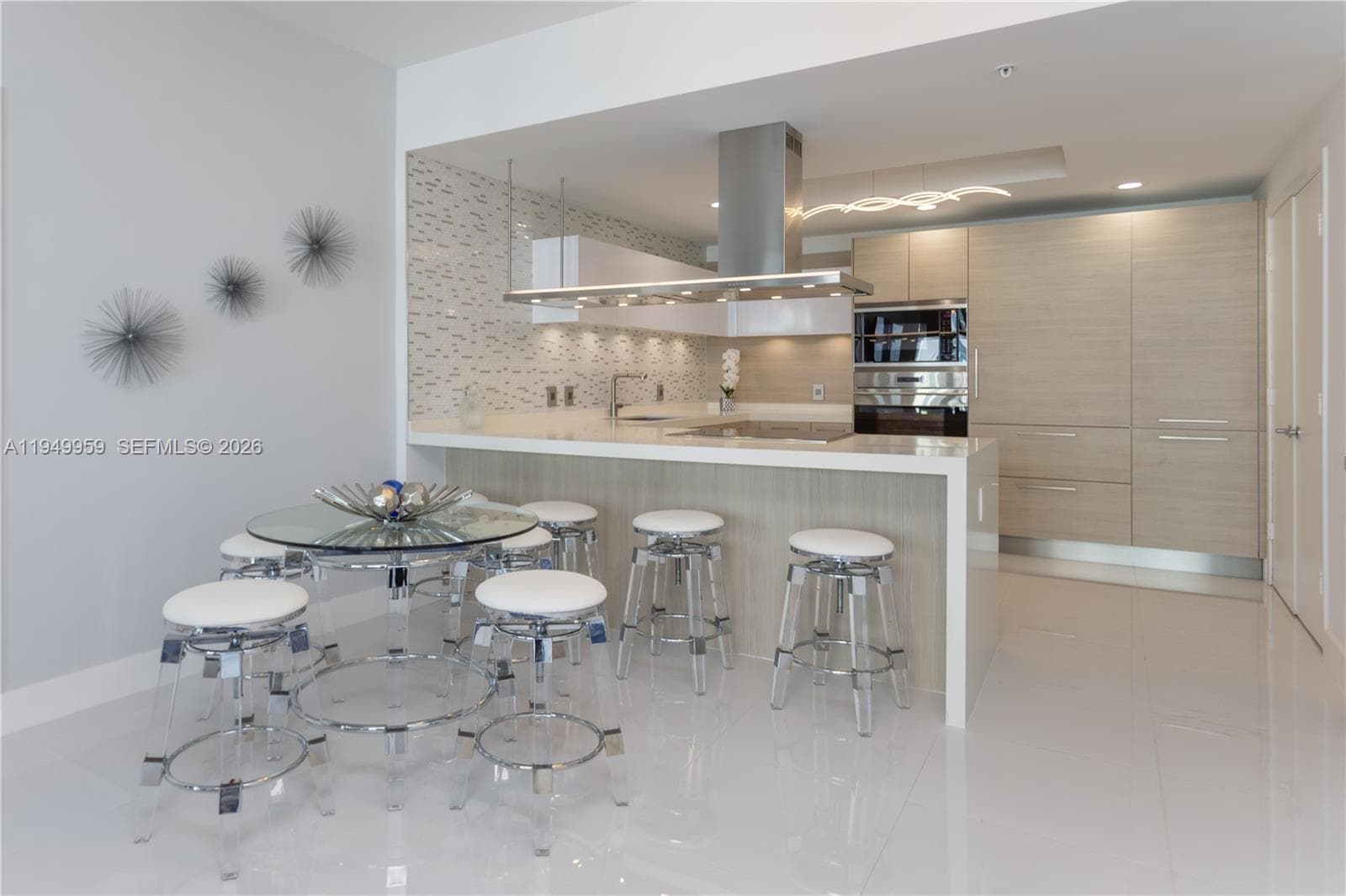 17111 Biscayne Blvd # 505, North Miami Beach FL 33160 — 21