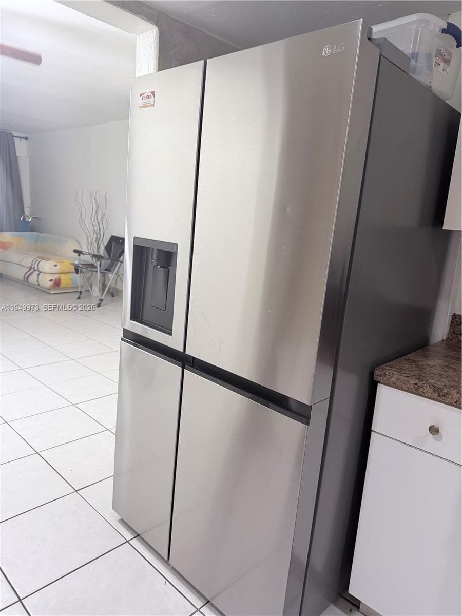 11930 NE 19th Dr # 28, North Miami FL 33181 — 7