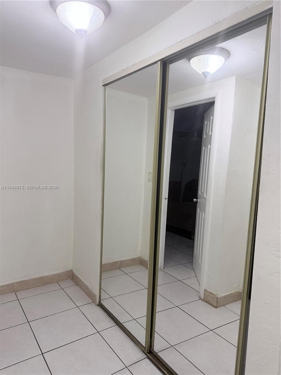11930 NE 19th Dr # 28, North Miami FL 33181 — 15