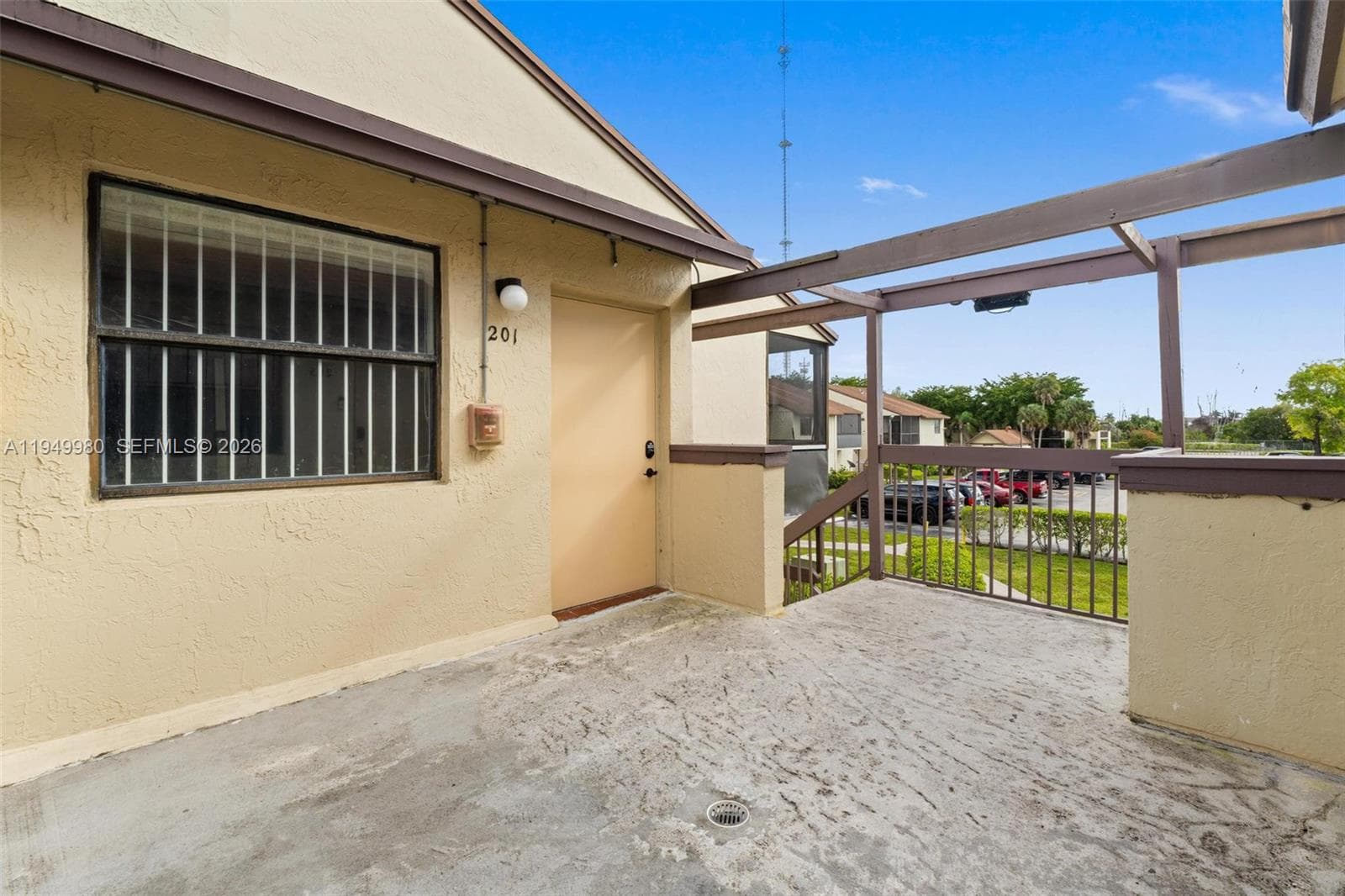 475 NW 210th St # 201, Miami Gardens FL 33169 — 2