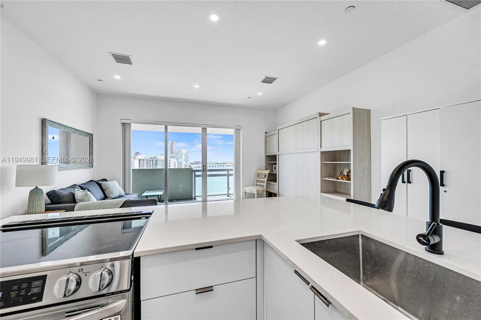 1500 Bay Rd # 1536S, Miami Beach FL 33139 — 32