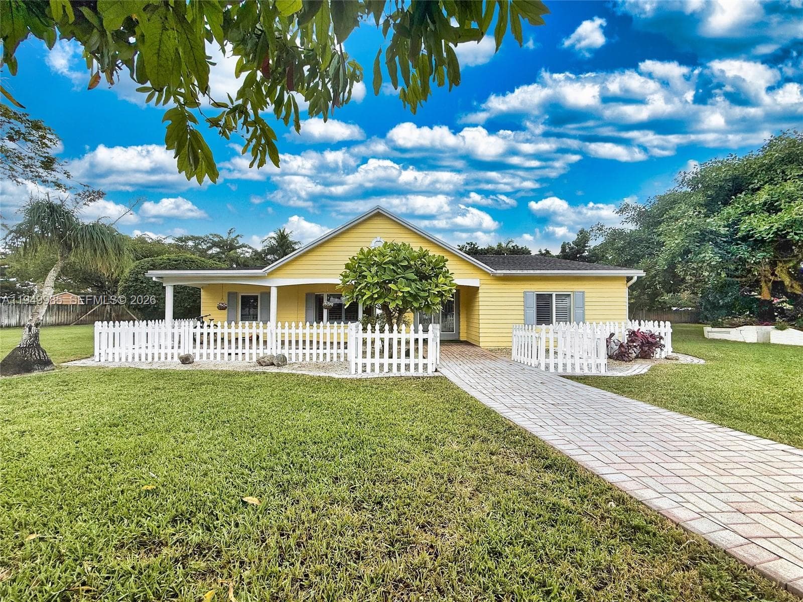 19280 SW 304th St, Homestead FL 33030 — 3