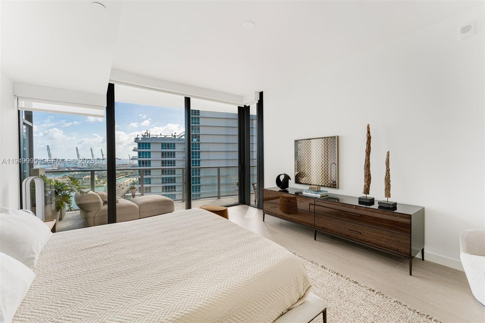 500 Alton Rd # 2004, Miami Beach FL 33139 — 12