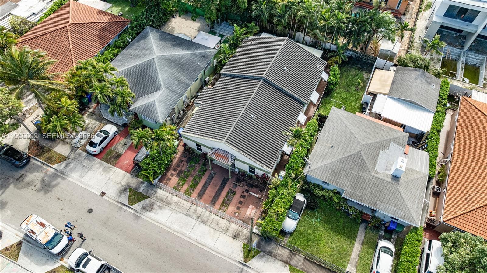 1428 SW 20th St, Miami FL 33145 — 9