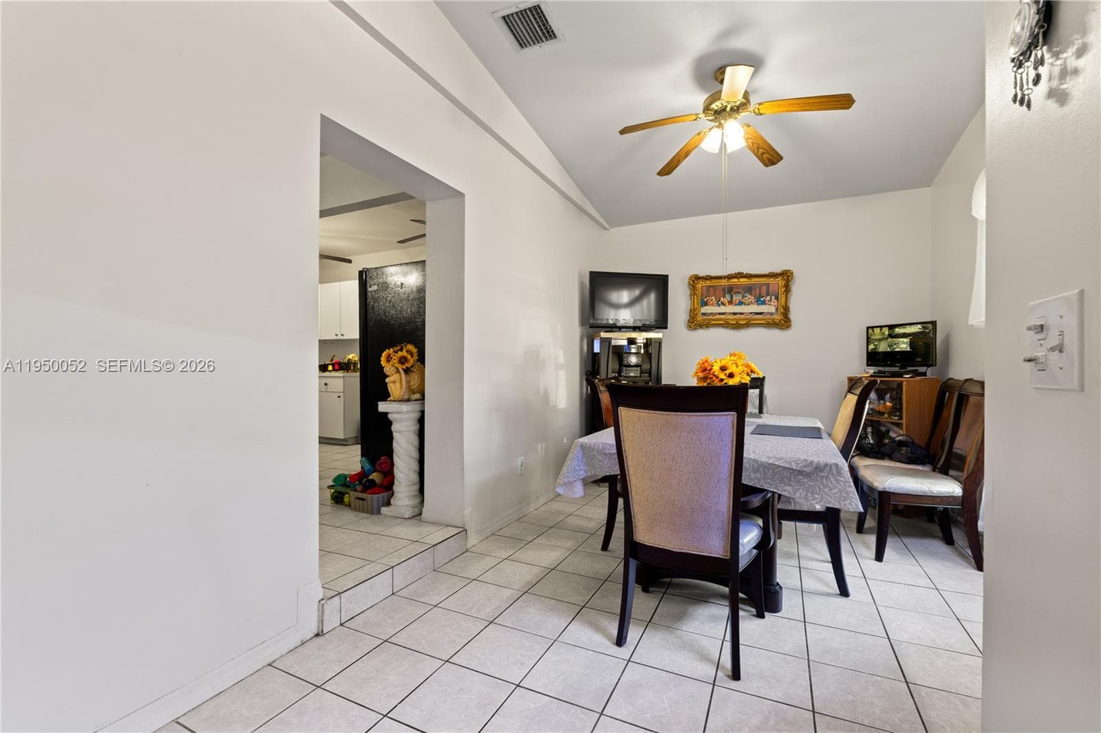 1428 SW 20th St, Miami FL 33145 — 41