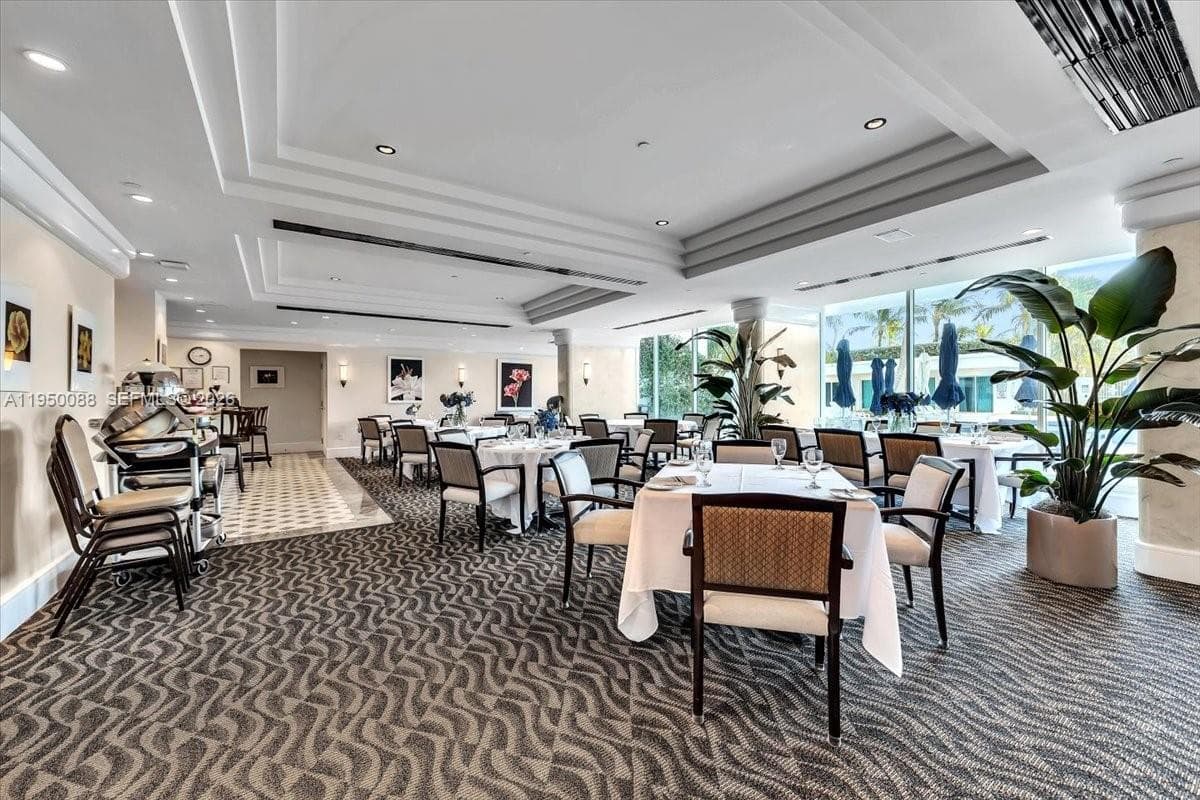 10101 Collins Ave # 16B, Bal Harbour FL 33154 — 91