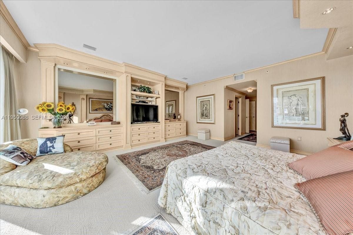 10101 Collins Ave # 16B, Bal Harbour FL 33154 — 56
