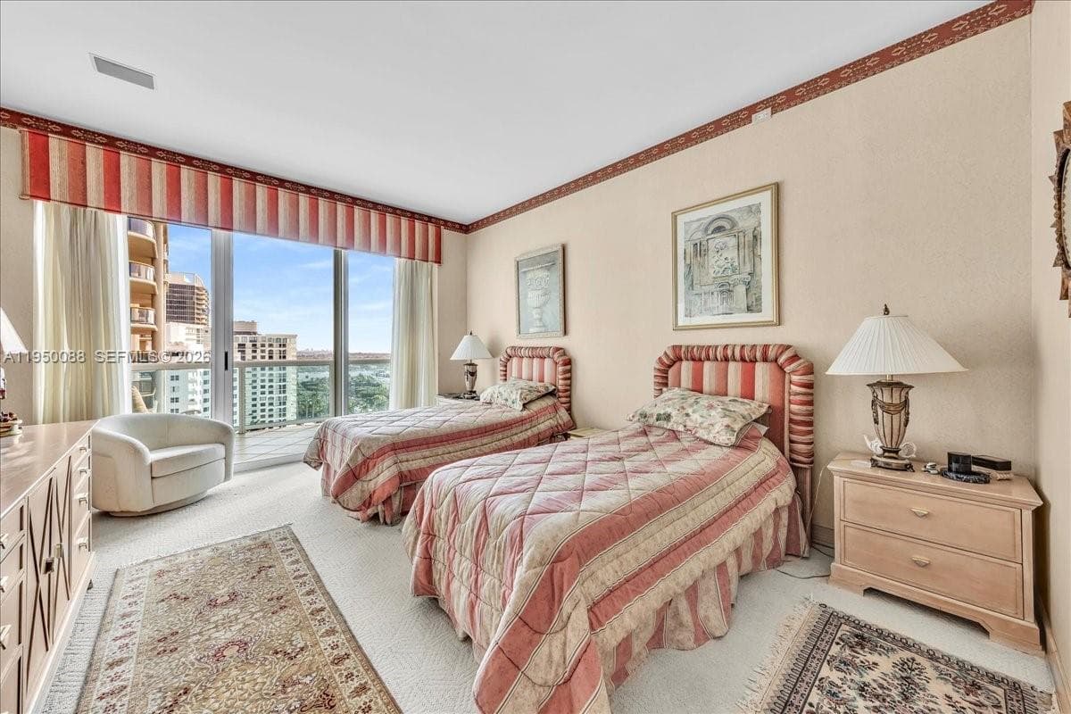 10101 Collins Ave # 16B, Bal Harbour FL 33154 — 57