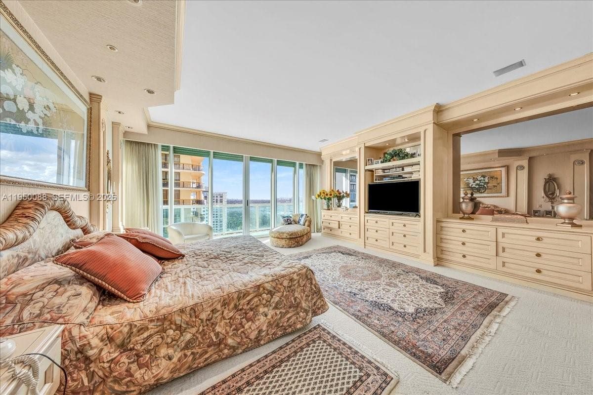 10101 Collins Ave # 16B, Bal Harbour FL 33154 — 53