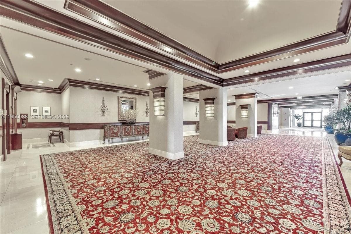 10101 Collins Ave # 16B, Bal Harbour FL 33154 — 77