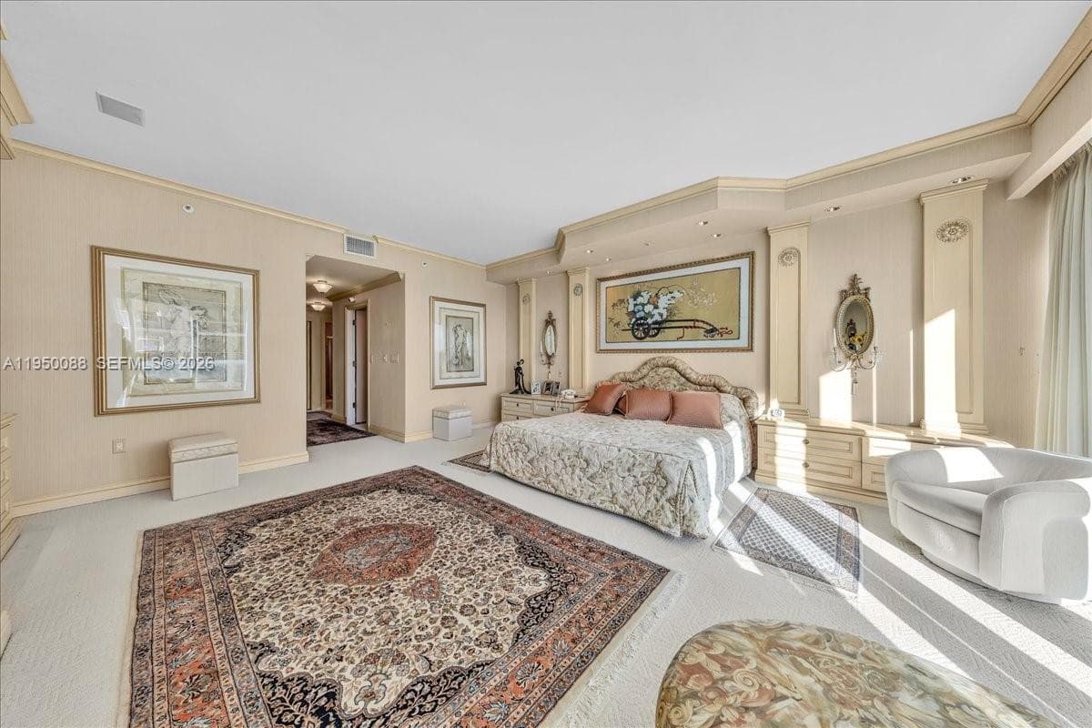 10101 Collins Ave # 16B, Bal Harbour FL 33154 — 55