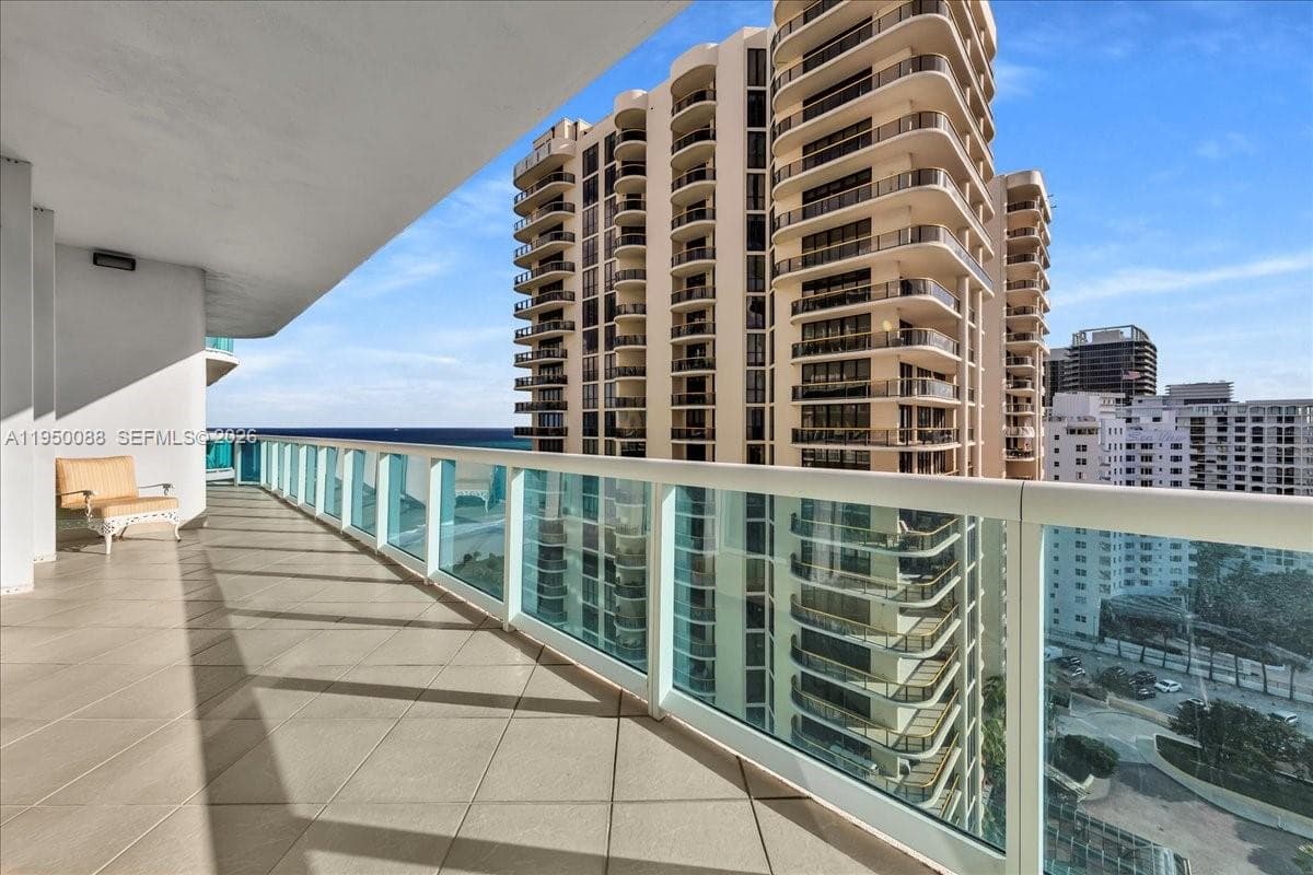 10101 Collins Ave # 16B, Bal Harbour FL 33154 — 15