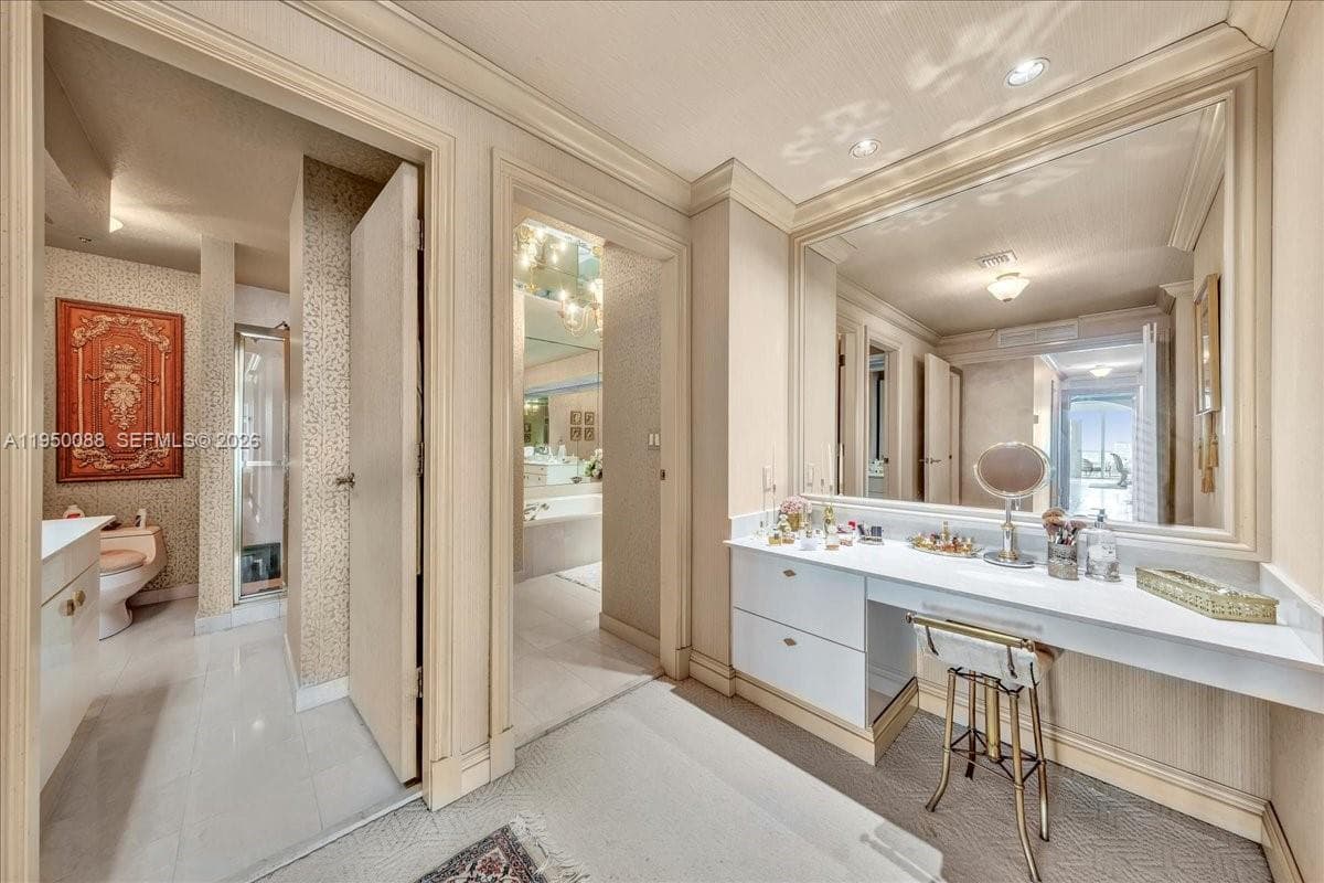 10101 Collins Ave # 16B, Bal Harbour FL 33154 — 48