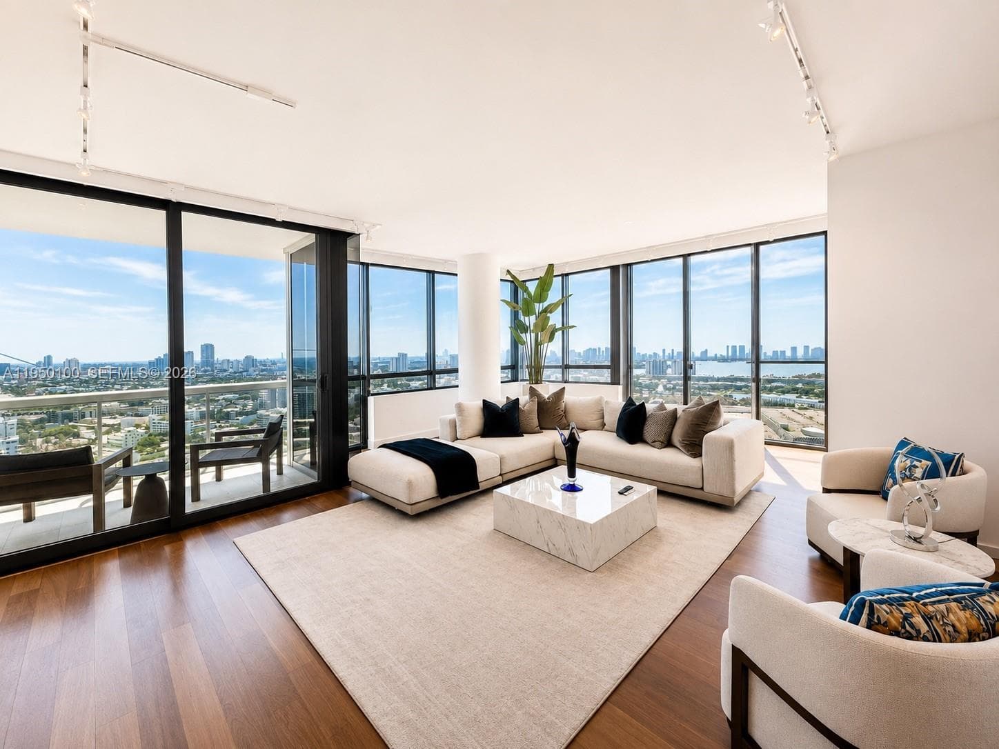 101 20th St # 3501, Miami Beach FL 33139 — 2