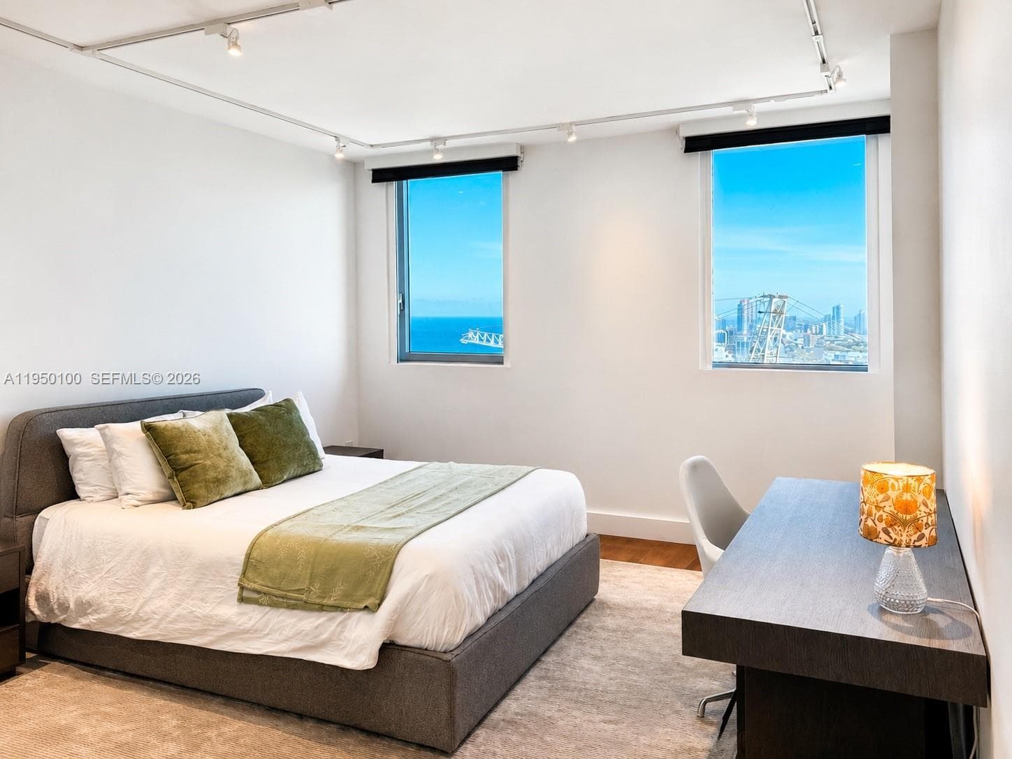 101 20th St # 3501, Miami Beach FL 33139 — 24