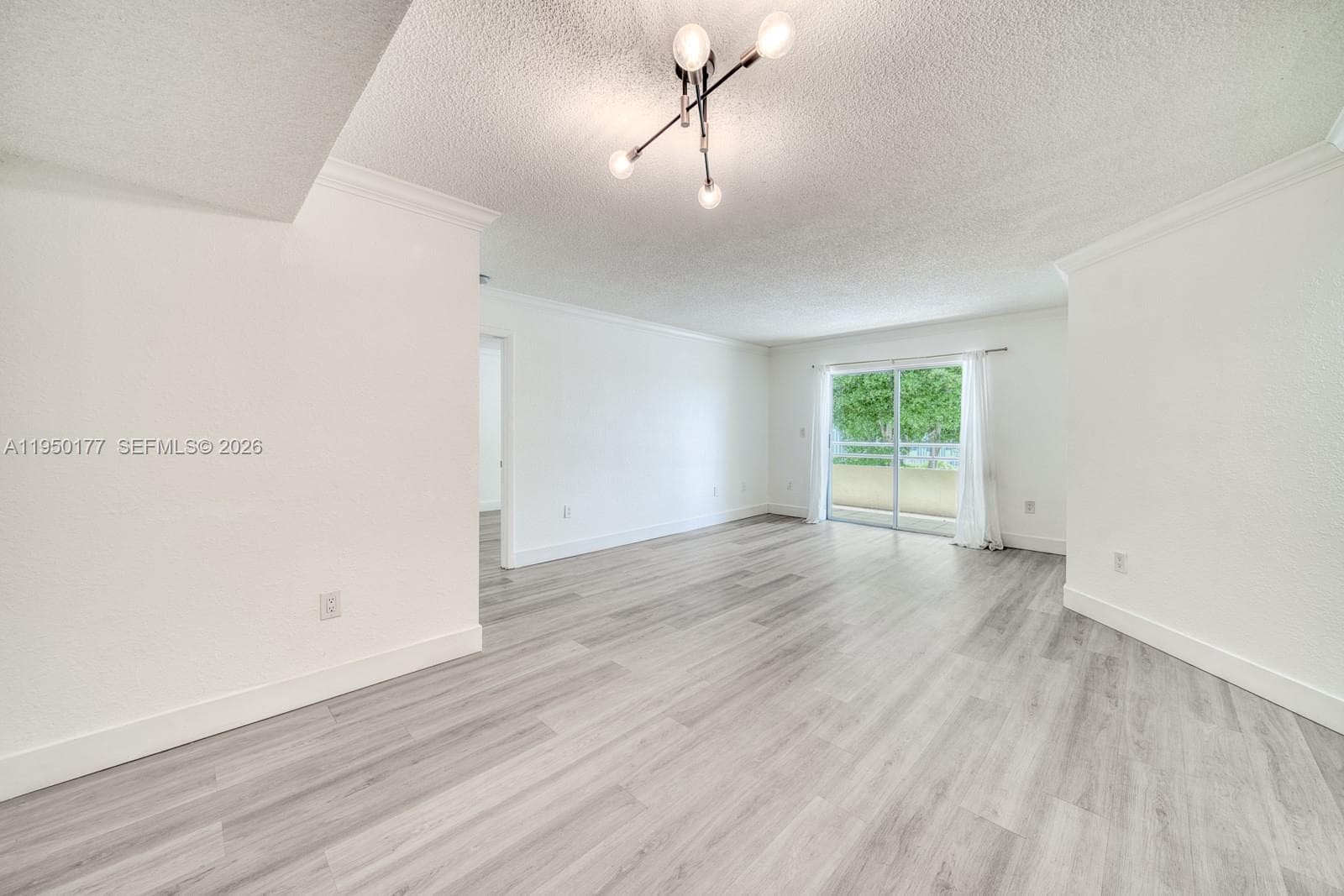 10795 SW 108th Ave # 304, Miami FL 33176 — 11