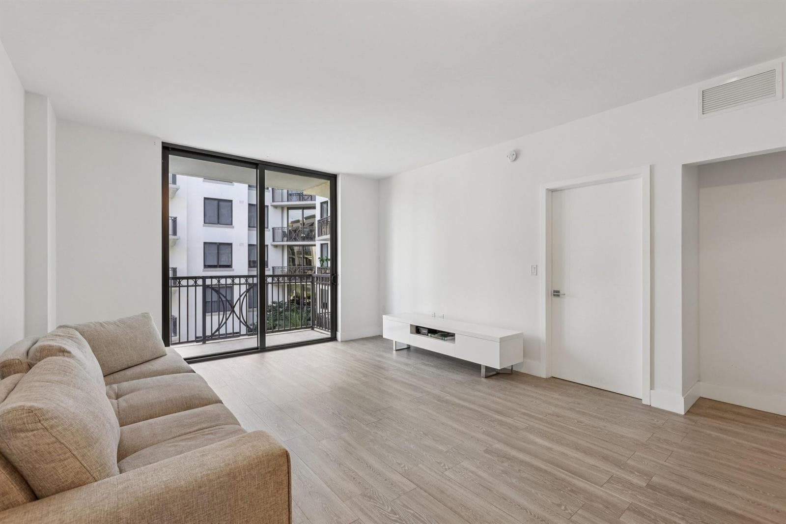 301 Altara Avenue # 620, Coral Gables FL 33146 — 12