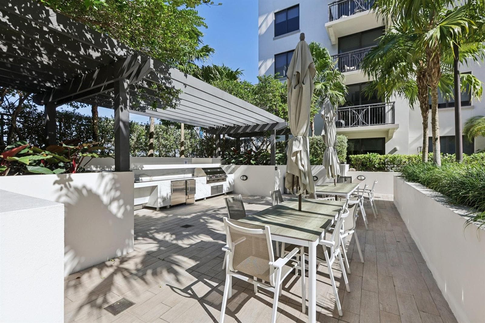 301 Altara Avenue # 620, Coral Gables FL 33146 — 22