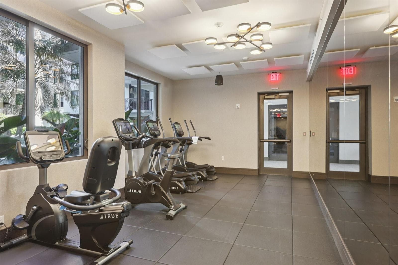 301 Altara Avenue # 620, Coral Gables FL 33146 — 25