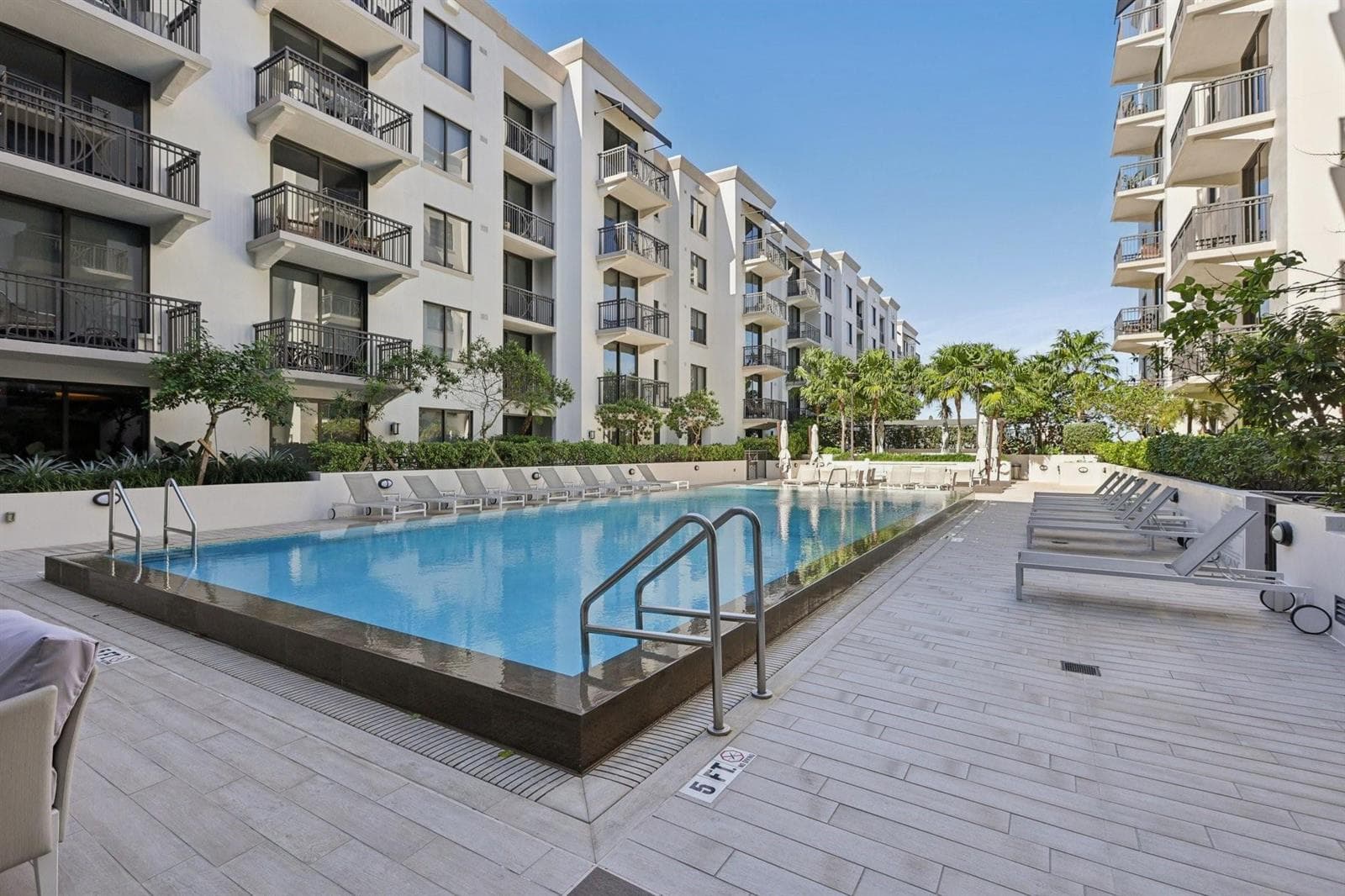 301 Altara Avenue # 620, Coral Gables FL 33146 — 21
