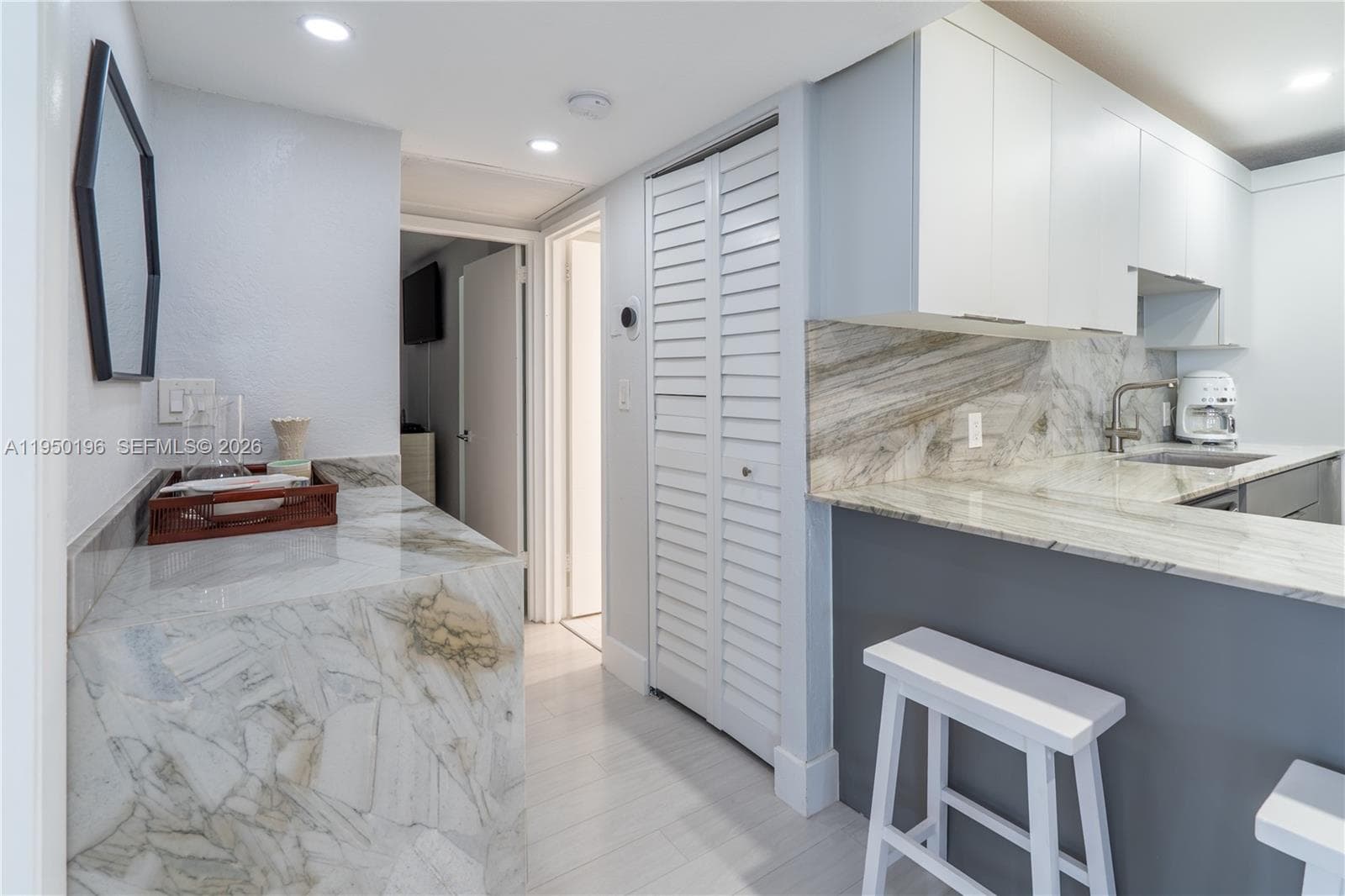 5701 Collins Ave # 1417, Miami Beach FL 33140 — 12