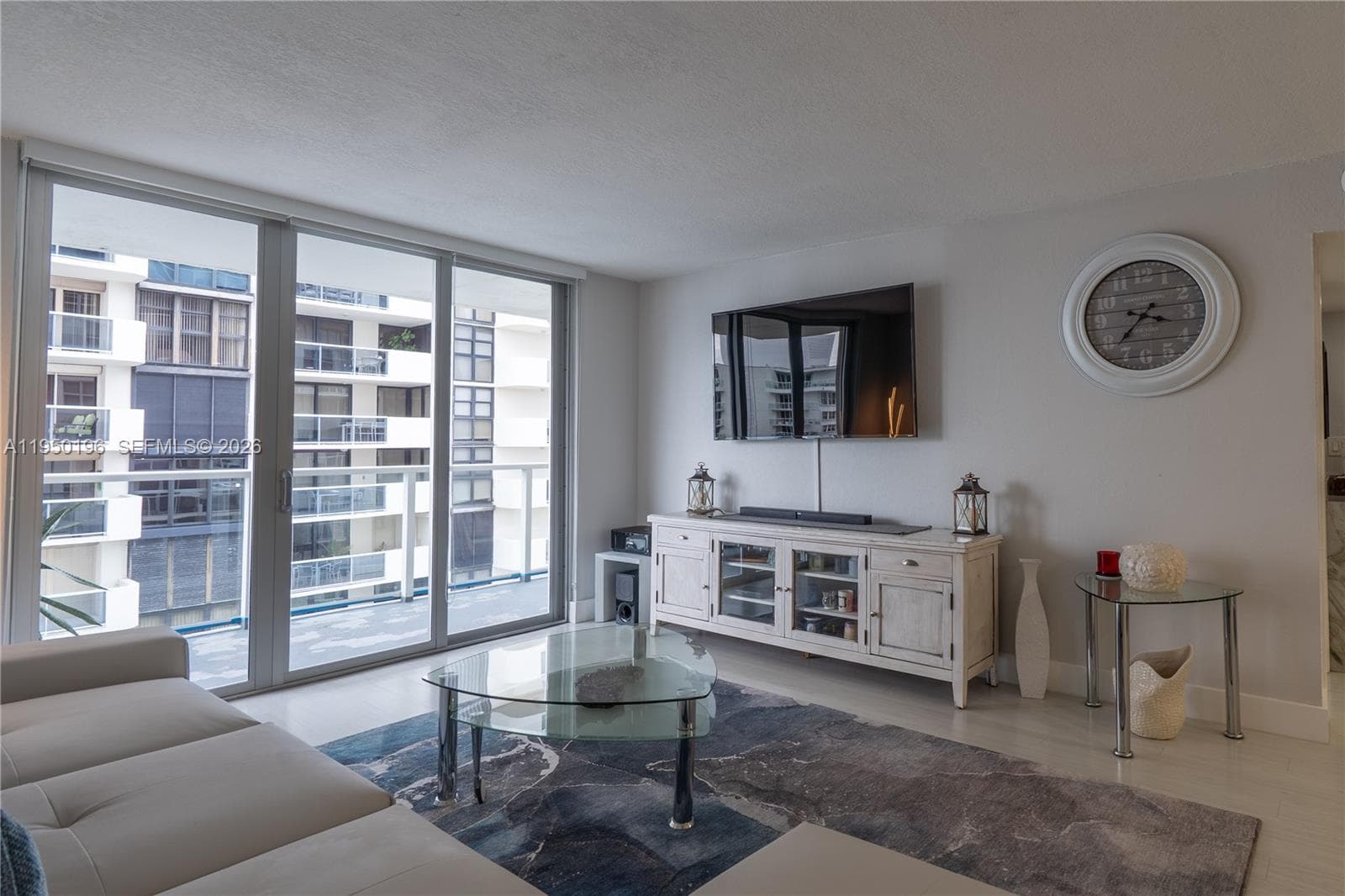 5701 Collins Ave # 1417, Miami Beach FL 33140 — 3