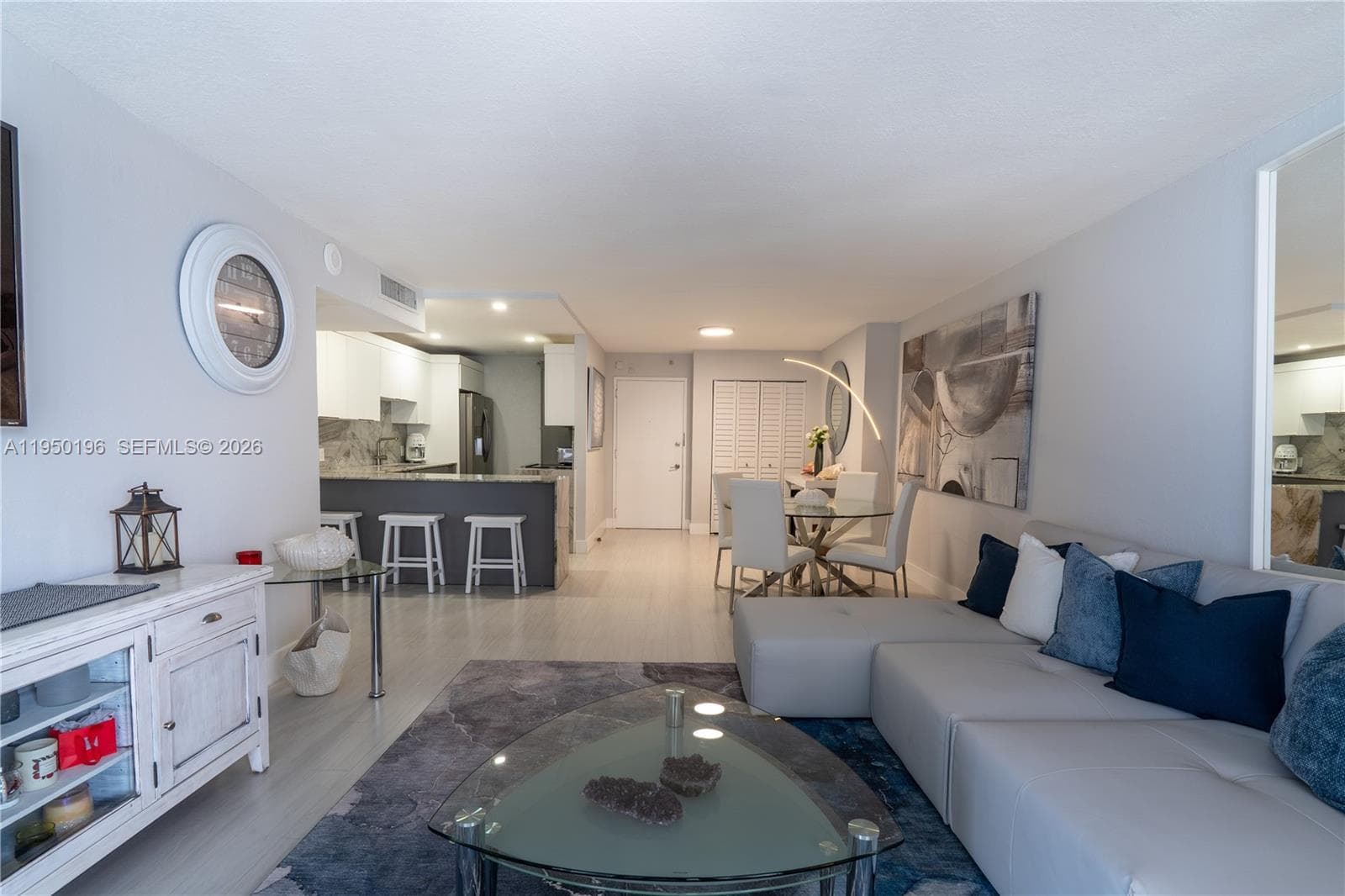 5701 Collins Ave # 1417, Miami Beach FL 33140 — 5